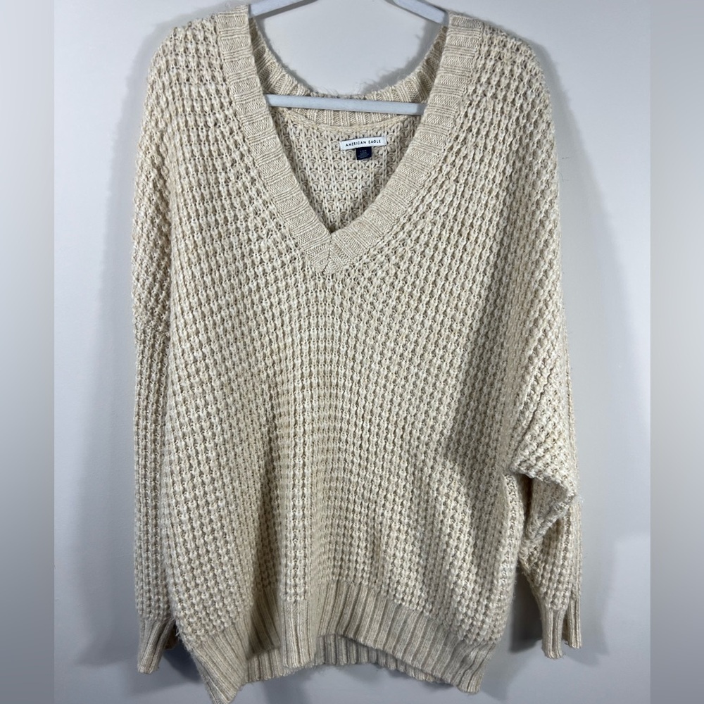 Large American Eagle Oversized Oatmeal V-Neck Sweater